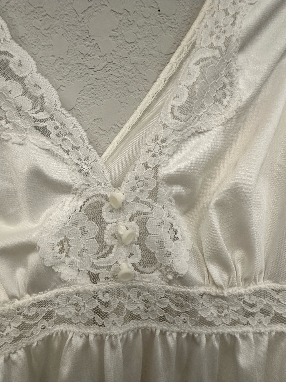 Elegant White Lace-Trim Slip Dress - Picture 4 of 7